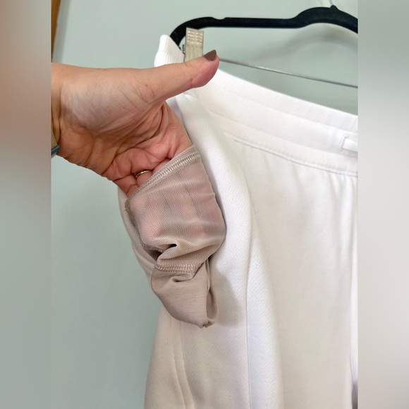 Lululemon Scuba High-Rise Cropped Ankle Jogger Sweatpants in White Size 14 NWOT - Picture 13 of 14